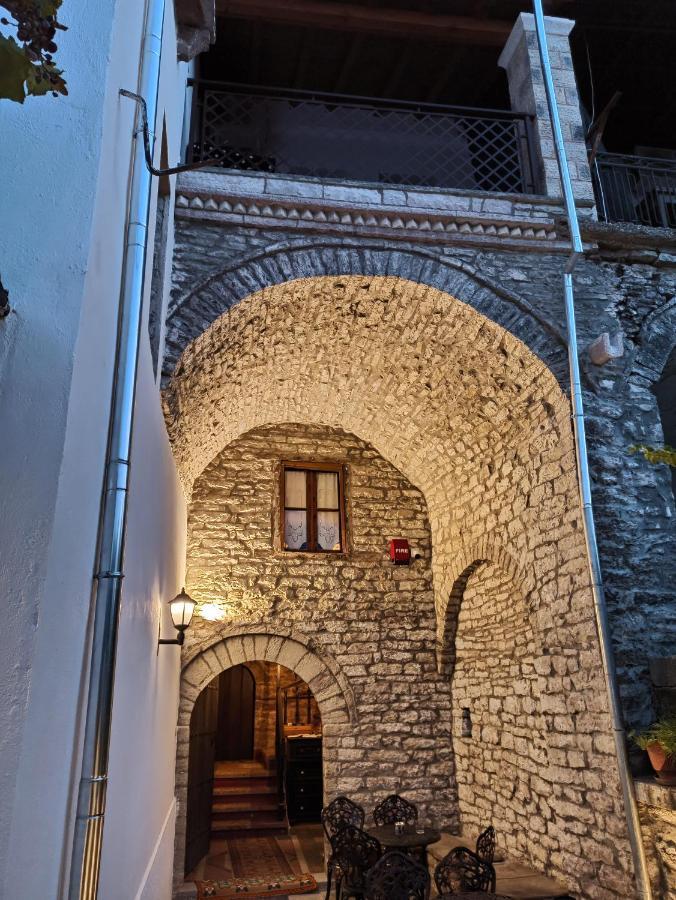 Boutique Hotel Praga Gjirokastër 外观 照片