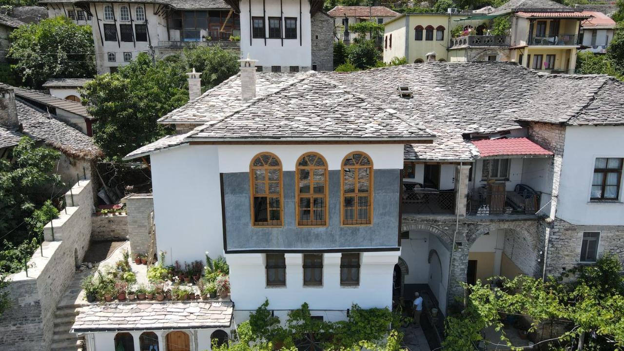 Boutique Hotel Praga Gjirokastër 外观 照片
