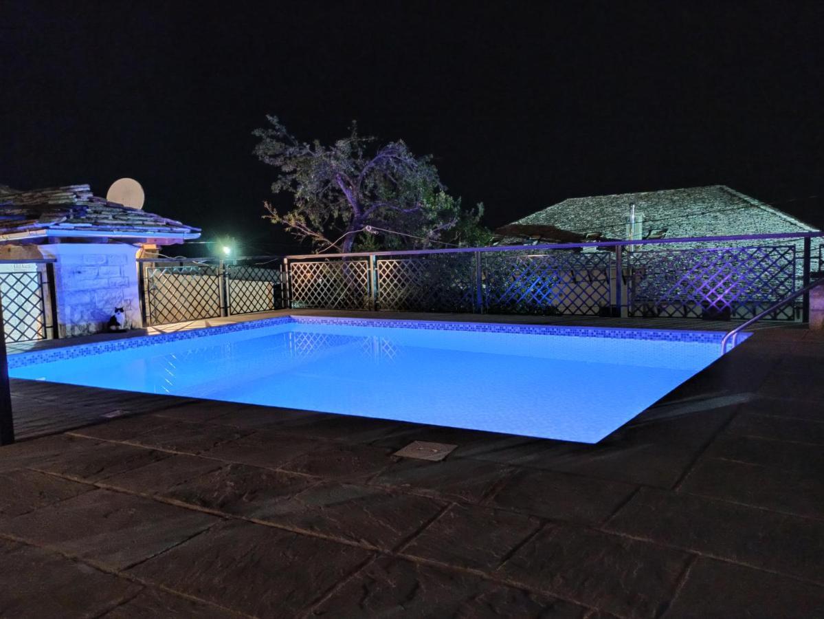 Boutique Hotel Praga Gjirokastër 外观 照片