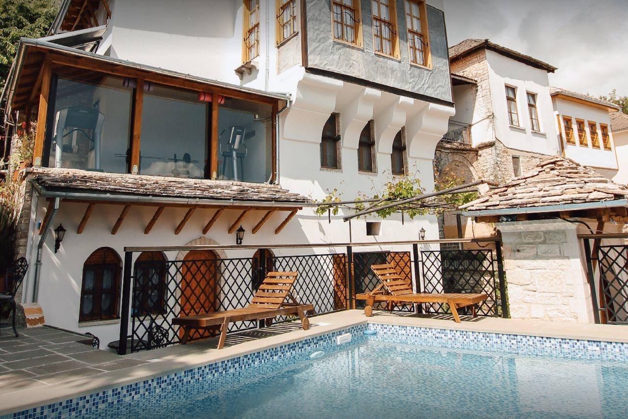 Boutique Hotel Praga Gjirokastër 外观 照片